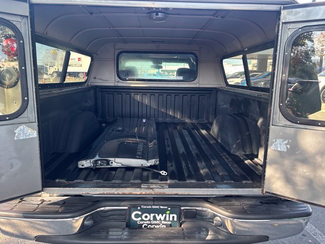 Used 2006 GMC Sierra 1500 SLT w/ Onstar Plus Package AWD/4WD image 32