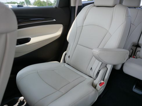 Used 2023 Buick Enclave Premium w/ Experience Buick Package AWD/4WD image 12