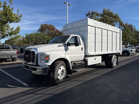 New 2025 Ford F650 2WD Regular Cab Super Duty image 20