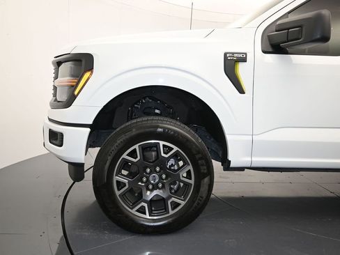 Used 2025 Ford F150 STX w/ Equipment Group 200A AWD/4WD image 9