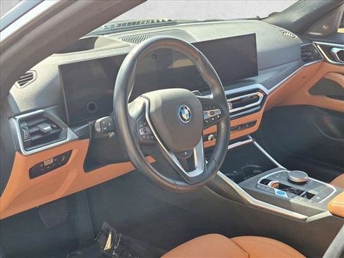 Used 2023 BMW i4 eDrive40 w/ Premium Package RWD image 10