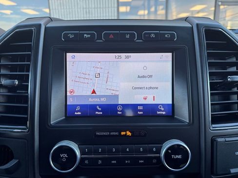 Used 2021 Ford Expedition King Ranch image 11