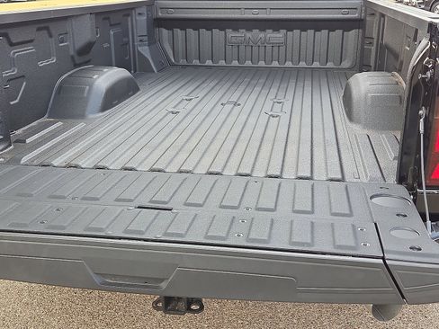 New 2026 GMC Sierra 3500 Denali w/ Denali Reserve Package image 7