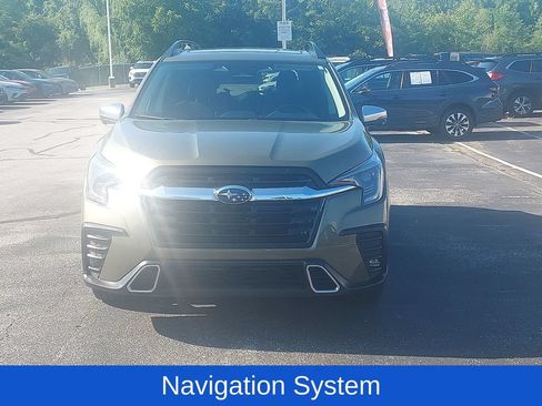 Used 2023 Subaru Ascent Touring AWD/4WD image 2