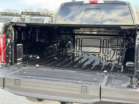 Certified 2025 Ford F150 Platinum w/ Equipment Group 702A High image 34
