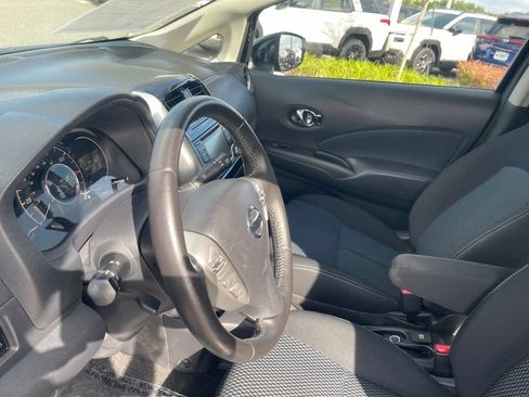 Used 2016 Nissan Versa Note SV FWD image 18
