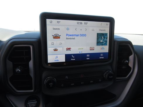 Used 2023 Ford Bronco Sport Outer Banks w/ Tech Package AWD/4WD image 18