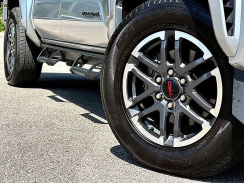 Used 2024 Toyota Tacoma TRD Sport AWD/4WD image 2