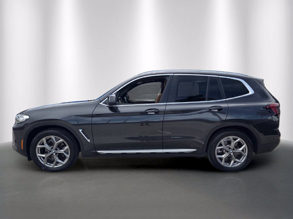 Used 2024 BMW X3 sDrive30i w/ Convenience Package RWD image 6