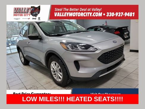 Used 2022 Ford Escape SE w/ Convenience Package image 1