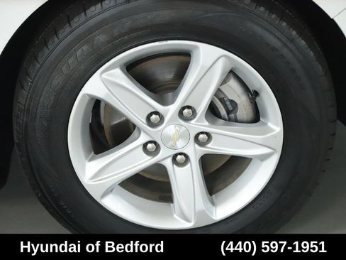 Used 2020 Chevrolet Malibu LS FWD image 11