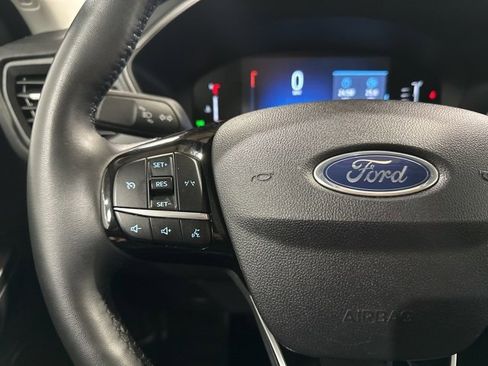 Used 2024 Ford Escape Active image 17