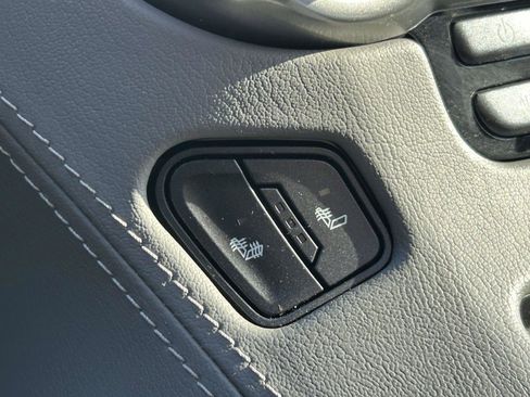 Used 2019 Chevrolet Tahoe LT image 31