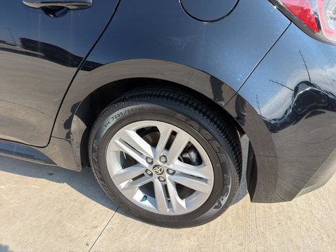 Used 2019 Toyota Corolla SE w/ SE Option Package FWD image 23