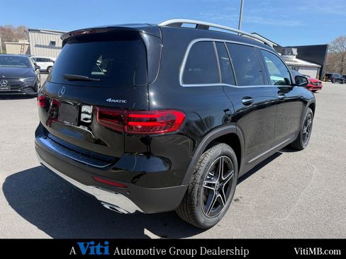 New 2026 Mercedes-Benz GLB 250 4MATIC image 8
