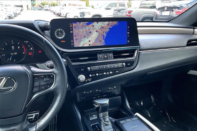 Used 2022 Lexus ES 350 F Sport w/ Accessory Package FWD image 5