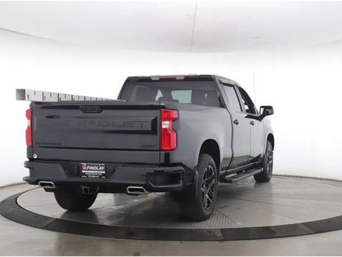 Used 2024 Chevrolet Silverado 1500 RST w/ Z71 Off-Road Package AWD/4WD image 7