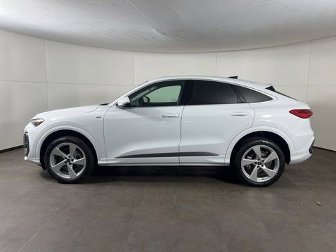 New 2025 Audi Q5 Premium Plus image 4