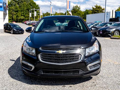 Used 2015 Chevrolet Cruze LT w/ Sun And Sound Package image 2