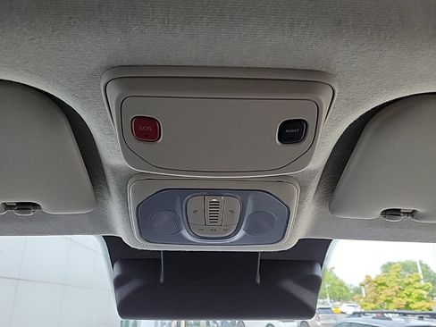 Used 2025 RAM ProMaster 2500 w/ Convenience Group FWD image 28