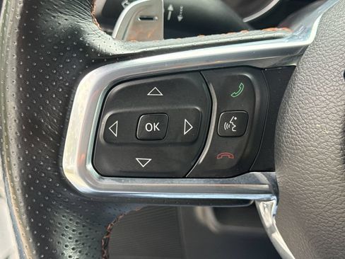 Used 2022 Jeep Wrangler Unlimited Rubicon AWD/4WD image 30