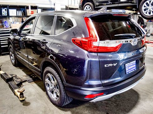 Used 2018 Honda CR-V EX-L image 7