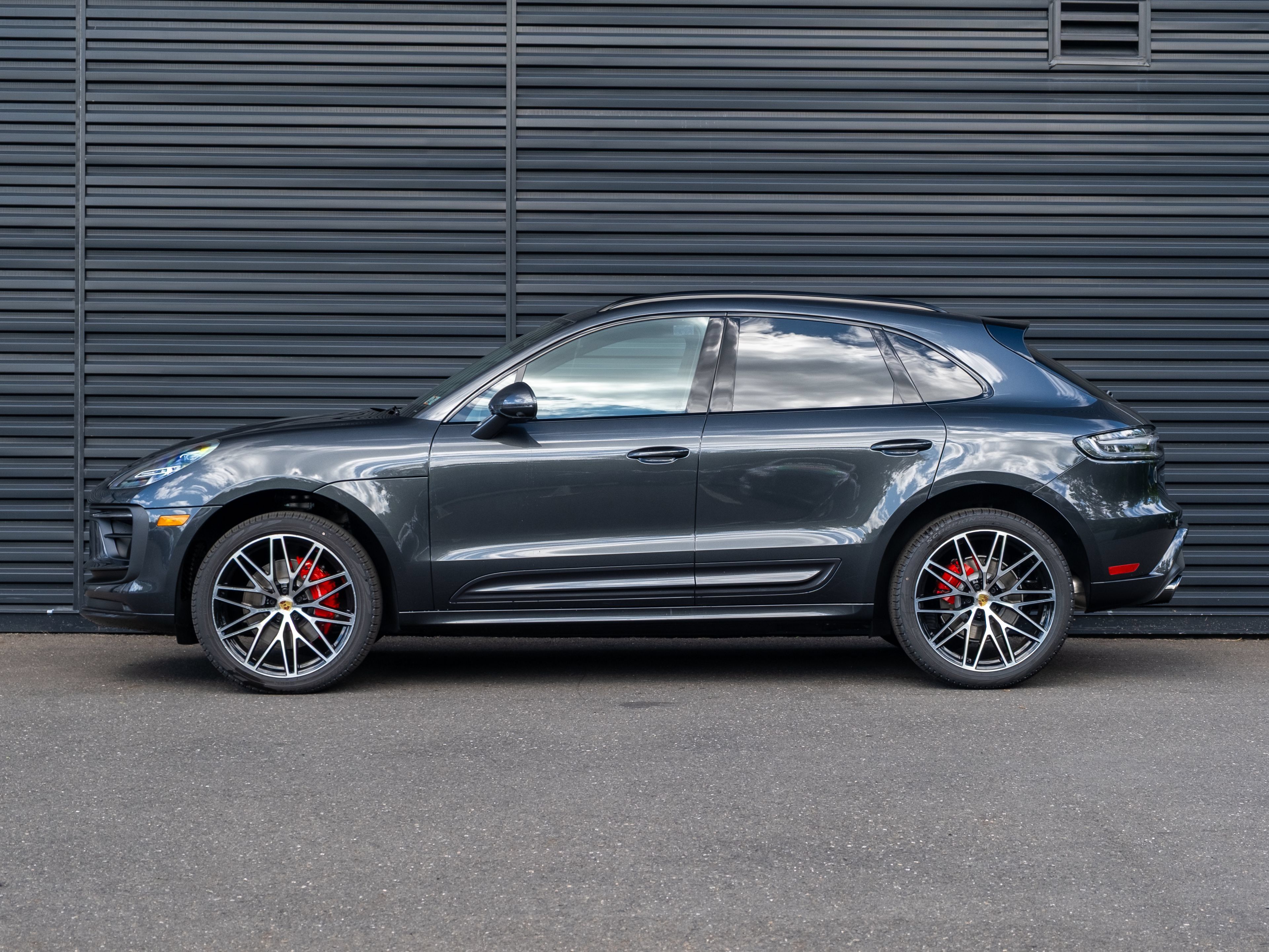 New 2026 Porsche Macan S AWD/4WD image 2