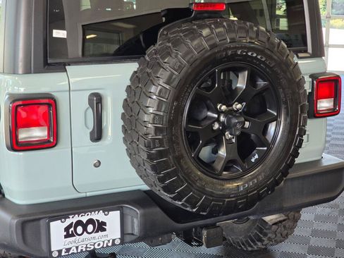 Used 2023 Jeep Wrangler Unlimited Sport AWD/4WD image 13
