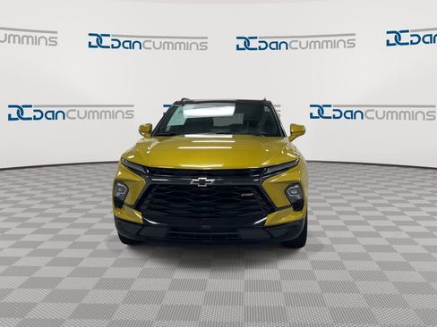 Used 2023 Chevrolet Blazer RS w/ Enhanced Convenience Package AWD/4WD image 3
