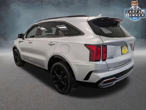 Certified 2022 Kia Sorento SX AWD/4WD image 6