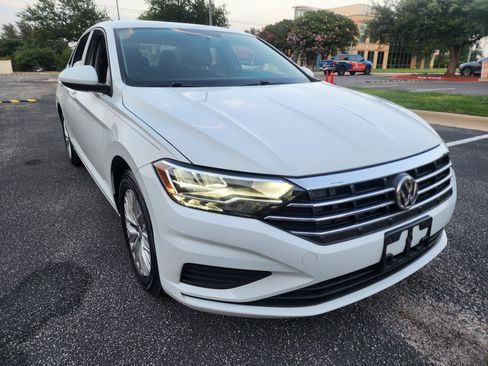Used 2019 Volkswagen Jetta S w/ Driver Assistance Package FWD image 1