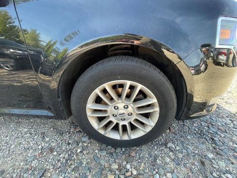 Used 2013 Ford Flex SEL FWD image 19