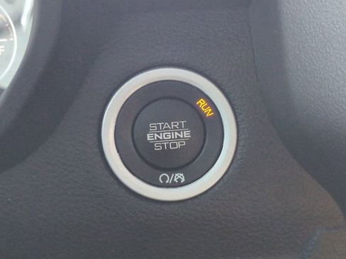 Used 2022 RAM 1500 Big Horn image 25