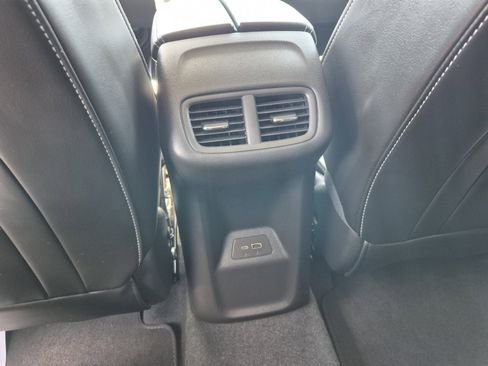 Used 2024 Buick Envision Sport Touring AWD/4WD image 17