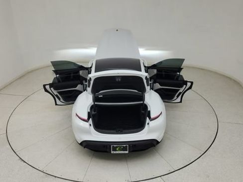 Used 2023 Porsche Taycan w/ Premium Package RWD image 34