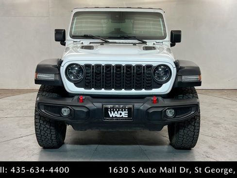 Used 2024 Jeep Wrangler Rubicon image 8