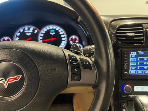 Used 2007 Chevrolet Corvette Convertible w/ Preferred Equipment Group image 14