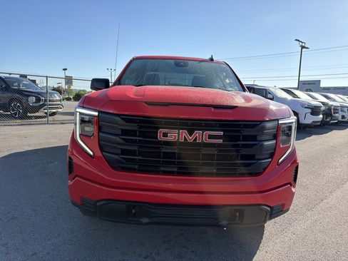 Used 2026 GMC Sierra 1500 Pro w/ Graphite Edition AWD/4WD image 2