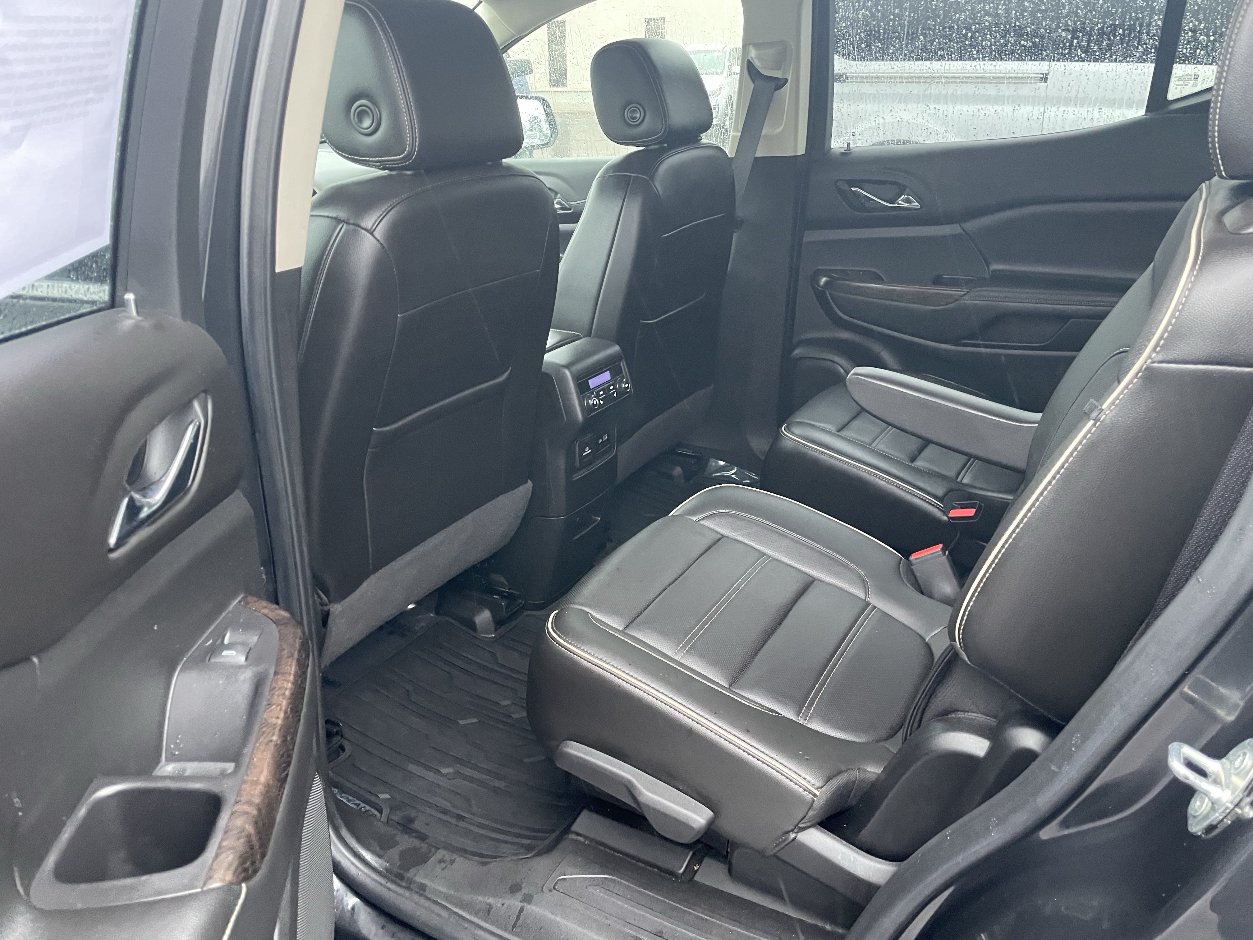 Used 2020 GMC Acadia Denali w/ Trailering Package AWD/4WD image 28