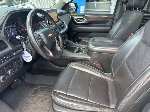 Used 2021 Chevrolet Tahoe High Country w/ Premium Package image 17