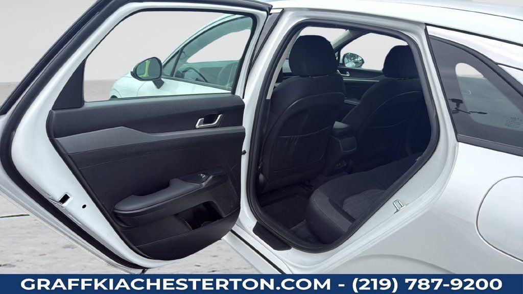 Used 2026 Kia K5 LXS FWD image 36