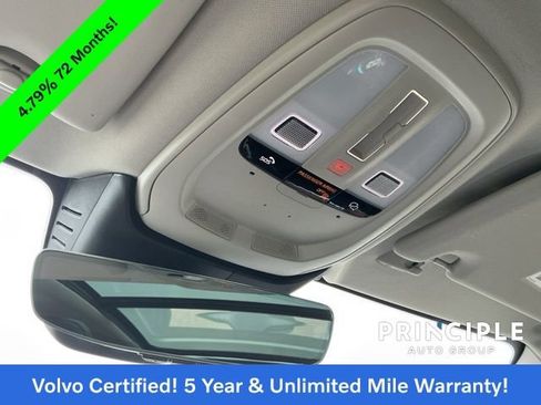 Certified 2025 Volvo V60 B5 Cross Country Plus image 23