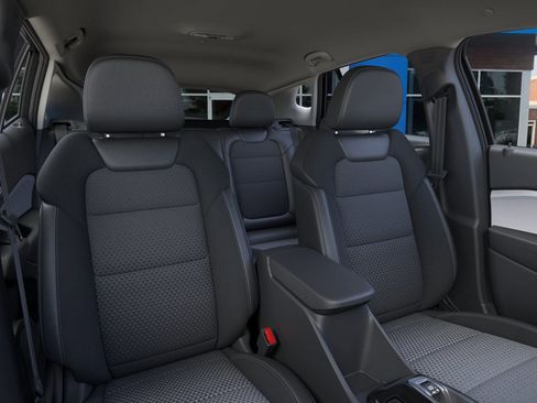 New 2026 Chevrolet Trax LT w/ LT Convenience Package image 40