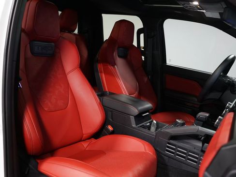 Used 2024 Toyota Tacoma TRD Pro image 33