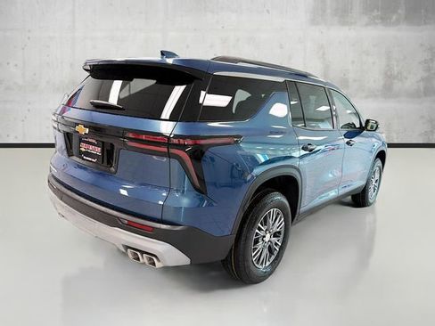 New 2026 Chevrolet Traverse LT image 5
