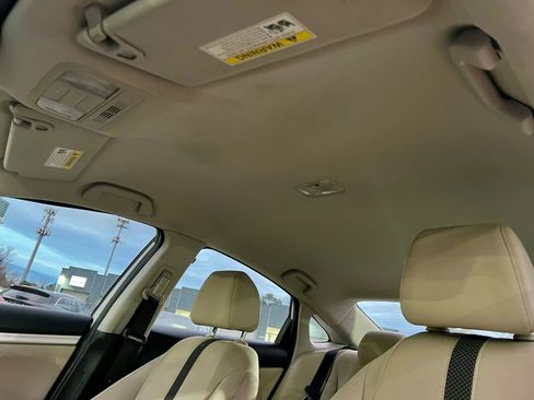 Used 2019 Honda Civic LX image 31