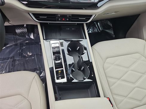 New 2026 Volkswagen Atlas SE image 21