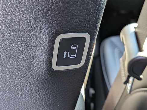 New 2026 Chrysler Pacifica Select image 27