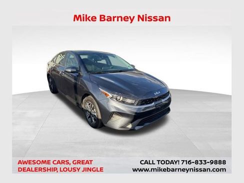 Used 2023 Kia Forte LXS w/ LXS Technology Package image 1