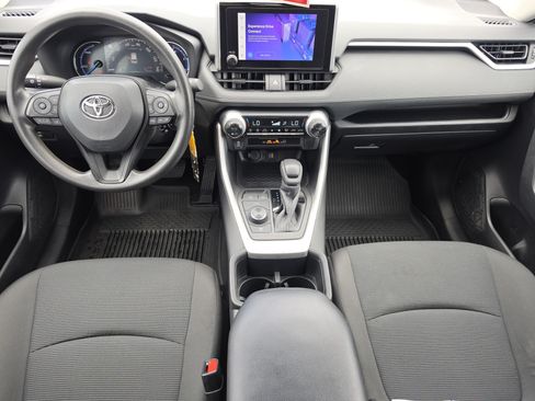 Certified 2024 Toyota RAV4 LE AWD/4WD image 8